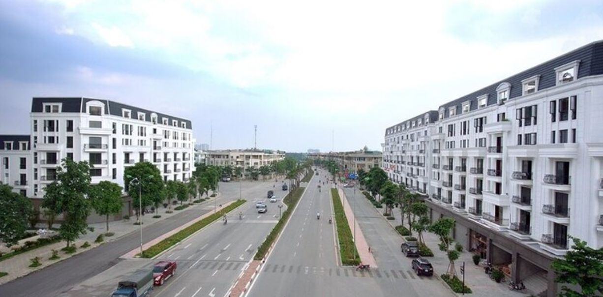 Cho thuê shophouse KĐT Văn Phú hướng Tây tứ trạch sở hữu view nội khu siêu đẹp, DT 91m2